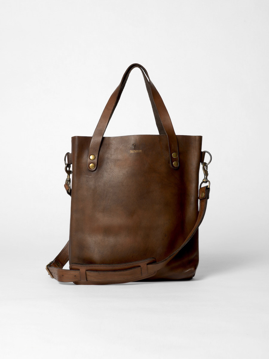 small leather tote bag brown