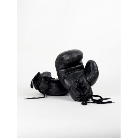 gants de boxe vintage en cuir noir